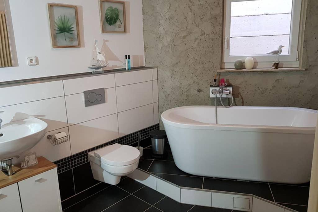 Idyllische Ferienwohnung Zum Wohlfuehlen+Entspannen Lichtenstein  ภายนอก รูปภาพ